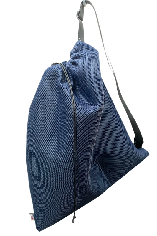 Equinox Plush Mesh Wash Sack